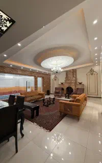 خریدفروش و اجاره ویلا خانم جعفریان« املاک الماس»
