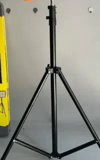 سه پایه آکبند