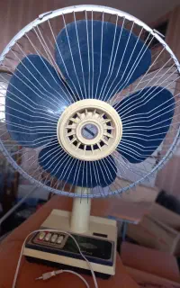 پنکه رومیزی پارس خزر  کم کارکرد