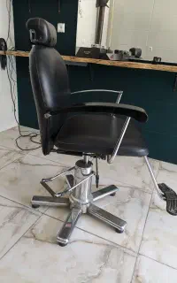 تجهیزات و وسایل آرایشگاه