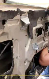 تعمیرات تخصصی شیشه بالابر برقی