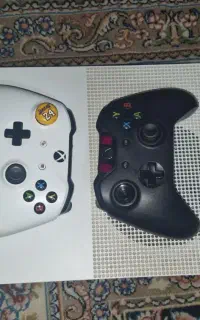 دستگاه xbox one s در حد نو
