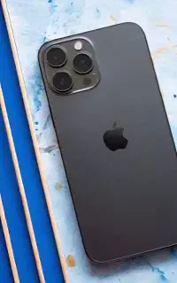 آیفون ۱۳ پرومکس la