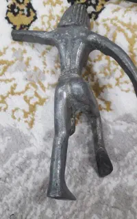 مجسمه قدیمی