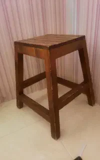 صندلی مدل چهار پایه
