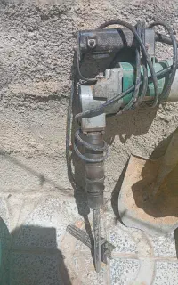 مغنی چاه و حفاری