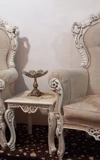 مبل ۹ نفر سلطنتی جنس بدنه چوب راش