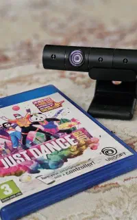 دوربین Ps4 و بازی Just Dance 2019 اورجینال