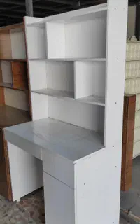 میز مطالعه بزرگ حراجی معصومی