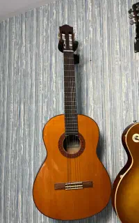 گیتار yamaha C70