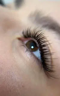 مرکز تخصصی ناخن و مژه