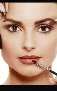 میکاپ کار سیار