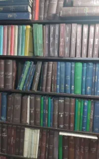 فروش وخریدار کتاب و کتابخانه شخصی درمحل نقد سریع