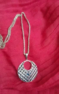 پلاک و زنجیر قلم کار