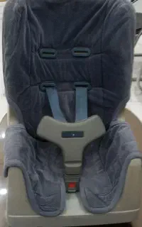 صندلی کودک ماشین