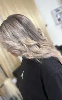 آموزش و خدمات رنگ مو / رنگ و لایت / فویلی 130