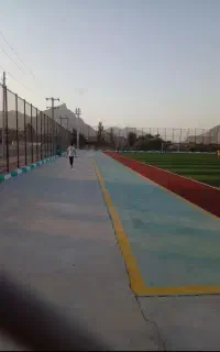 بتن ریزی کف با ماله پروانه وتراز لیزری