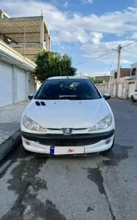 پژو ۲۰۶