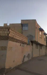 ملک انتهای خیابان راهنمایی