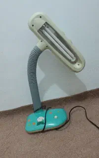 چراغ مطالعه