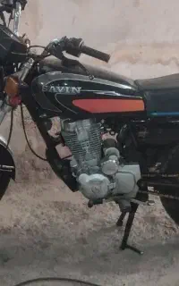 هوندا۱۵۰ مدل۴۰۰