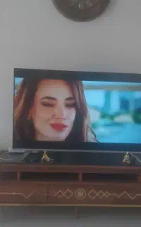 به دلیل بدهی فروخته میشود