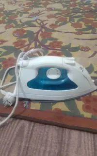 اتو خانگی