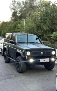 پاترول ۲در مشکی ۷۷ موتور z