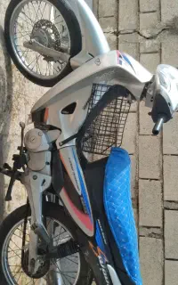 موتور سیکلت لاکی 125