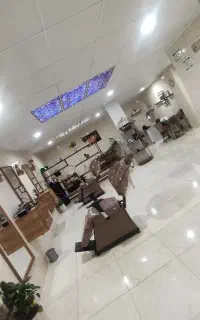 خدمات تخصصی میکاپ و شینیون آکادمی آدالایف