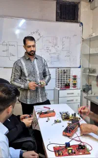 آموزش تعمیرات برد های الکترونیکی(فشرده مشهد)