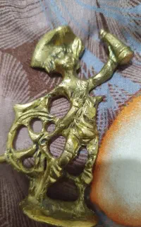 مجسمه برنز
