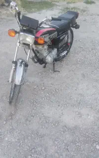 موتور مزایده مشکی