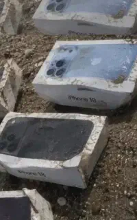ایفون ۱۸ دریایی