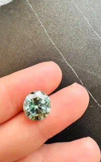 الماس روسی سبز