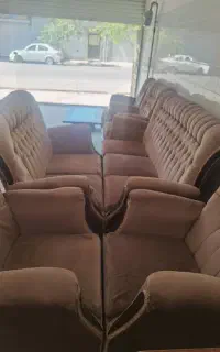 مبل هشت نفره باجلو مبلی وچهارعدد عسلی درحدنو