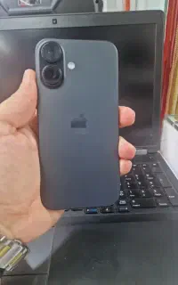 آیفون ۱۶ نرمال