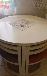 میز ناهارخوری کم جا
