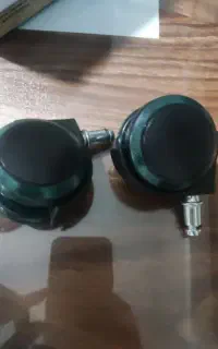 چرخ صندلی اداری پیمی