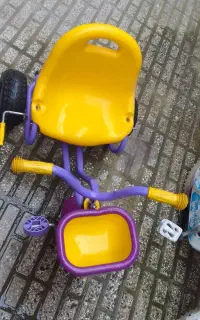 سه چرخه و دوچرخه سایز ۱۲
