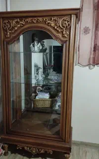 بوفه چوب قدیمی