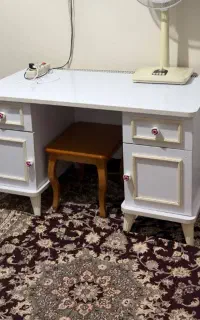 میز تحریر در حد نو مارک نیلپر