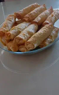 سفارش انواع کیک دسر بورک مرغ واسنک