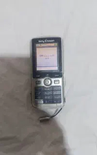 گوشیk750سونی اریکسون اصل