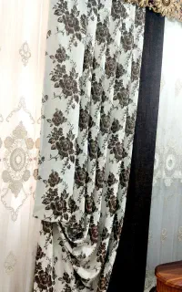 پرده سلطنتی