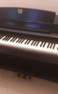 پیانو یاماها کلاوینوا clp330