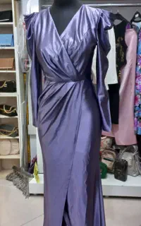 لباس مجلسی کلی و مانکن و تحته زیر مانکن