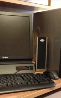 خدمات و تعمیر کامپیوتر لپتاب سخت افزار و نرم‌افزار