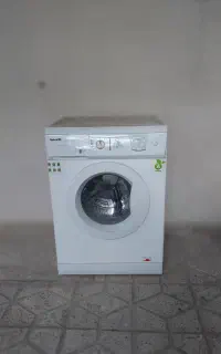 ماشین لباس شویی