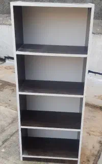 کتابخانه ۴ طبقه